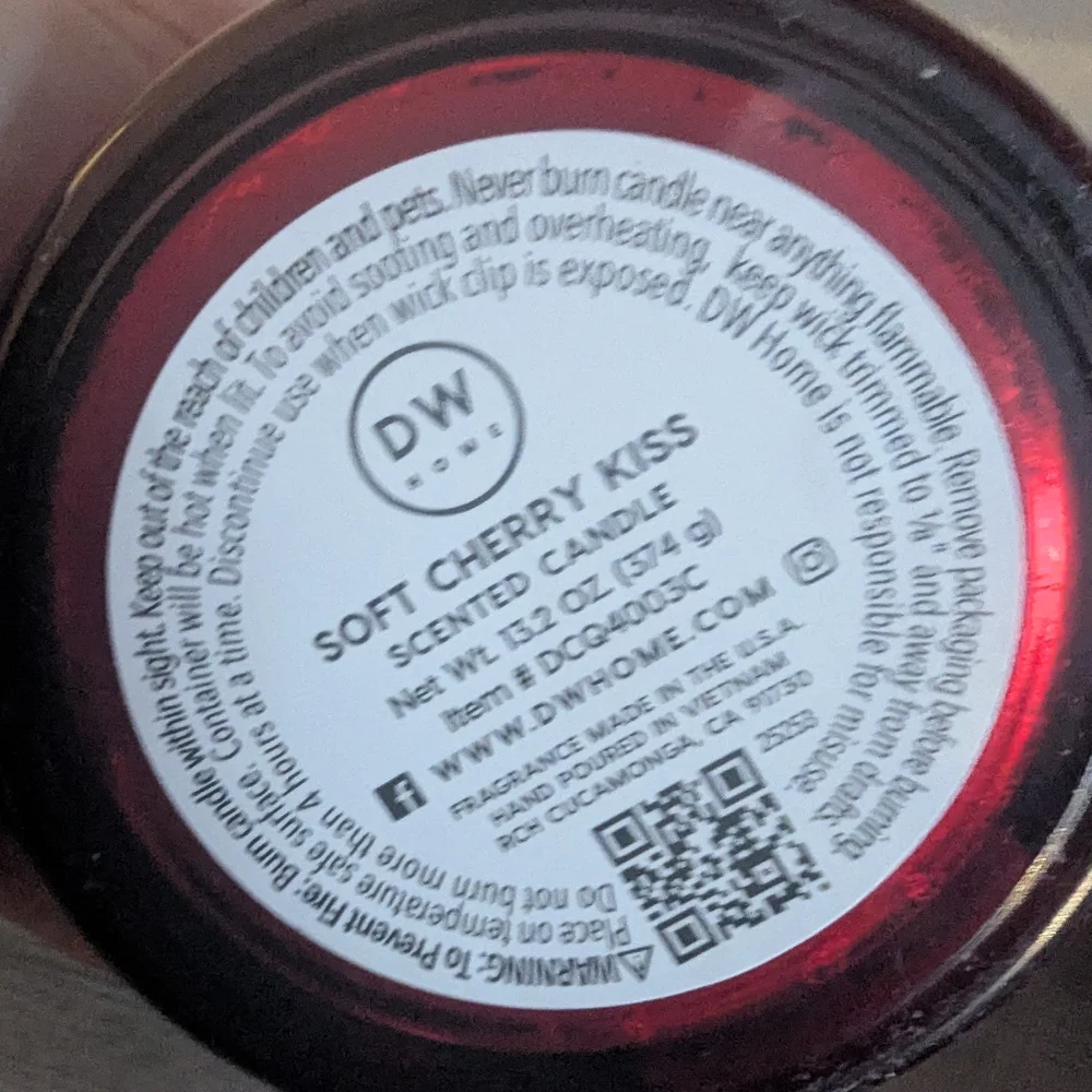 DW Home Soft Cherry Kiss Red Candle